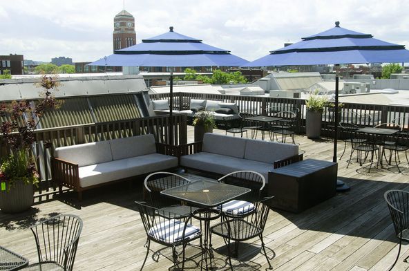 1550 W Carroll Ave, Chicago, IL 60607